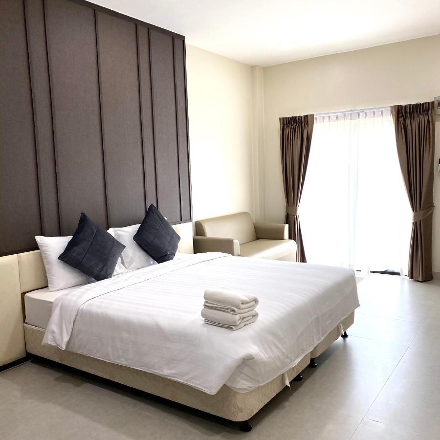 The Shade Residence Pattaya Exterior photo