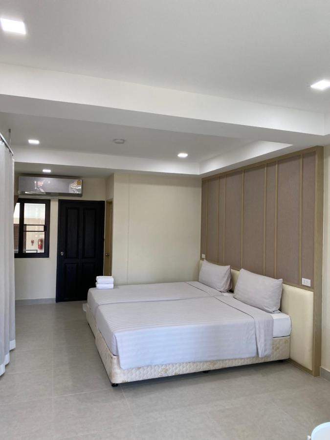 The Shade Residence Pattaya Exterior photo